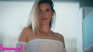 Fitting-Room 2023.04.17. Natasha Chloe Sexy English Siren